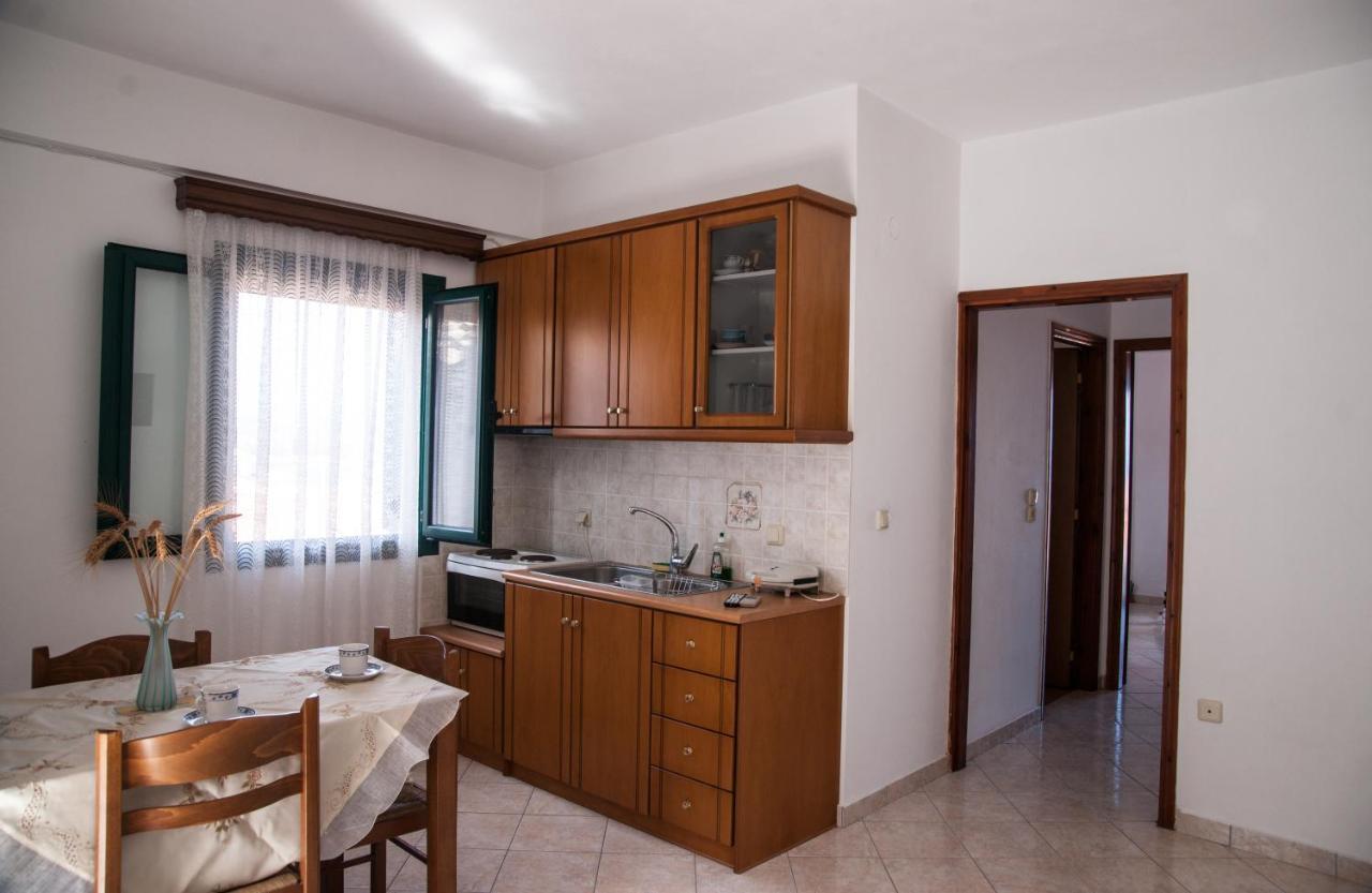 Maxis Apartment 2 Koróni Εξωτερικό φωτογραφία